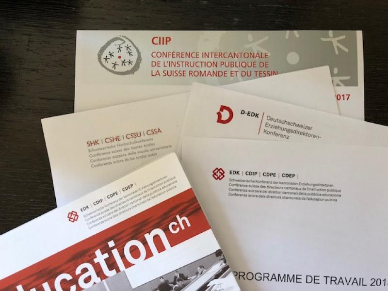Entêtes des différentes conférences actives dans le domaine de l'éducation